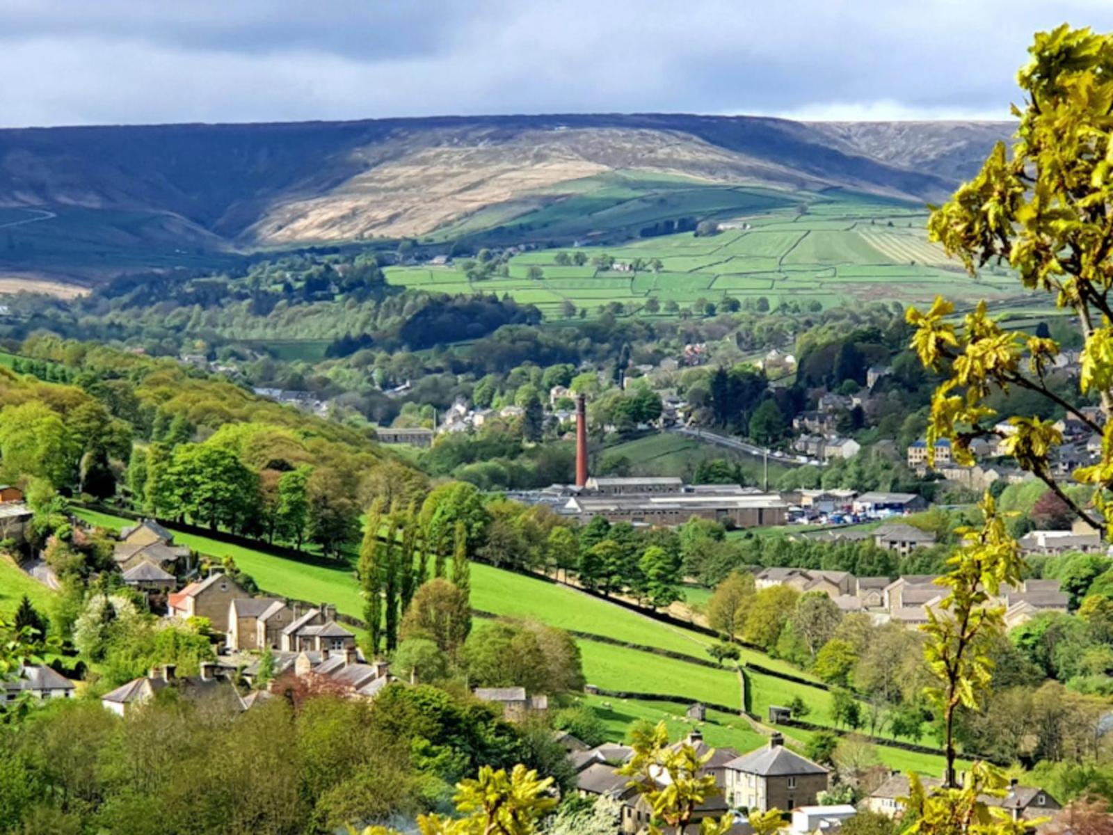 The Old Wash Kitchen - Charming Character Cottage In Holmfirth, Yorkshire Exterior foto